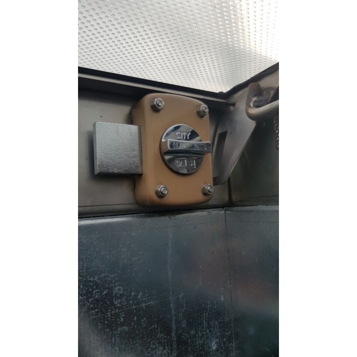 Sluiting binnenuit te openen en sluiten koekoek kelder voor bijvoorbeeld nooduitgang 