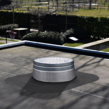 Powerdaylight Ø 53 cm Set rund Dachdurchführung Flachdach Cradle